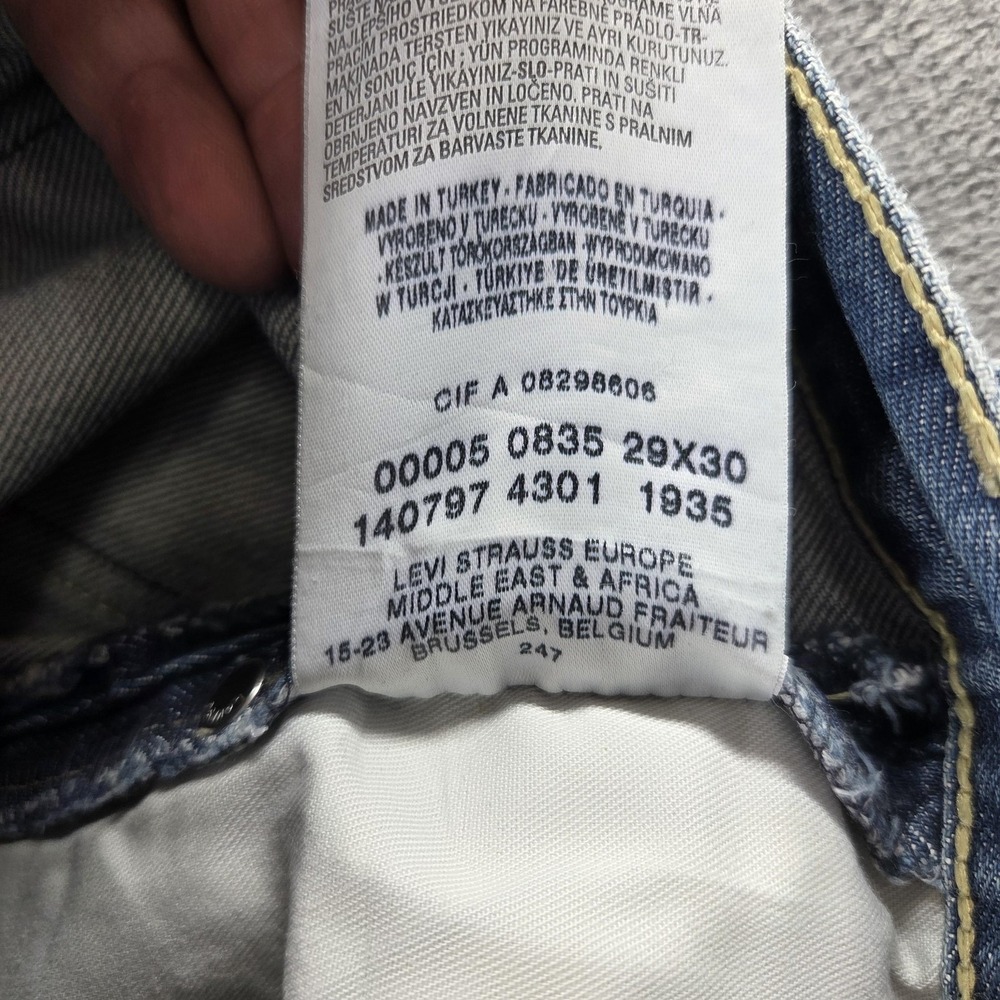 Vintage Levis Engineered Jeans Mens Blue Twisted Zip Fly Fits 28x28 - Picture 8 of 16